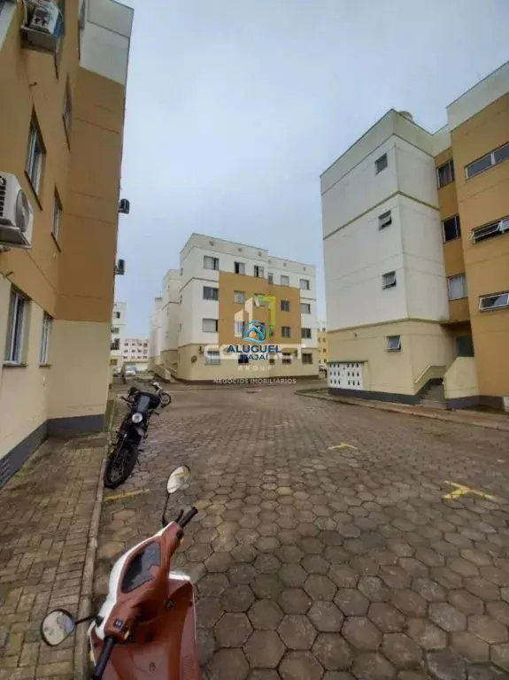 Apartamento para Aluguel no Itaipava em Itajaí com 2 Quartos e 49m² | Piscina e Salão de Festas (Ref: 163)