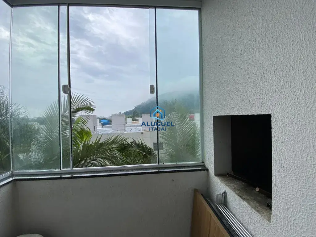 Apartamento para Aluguel em Itajaí no Espinheiros com 2 Quartos | Academia / Ginásio - Foto 9