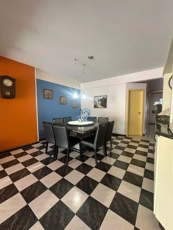 Casa para Aluguel em Itajaí no Centro com 5 Quartos | Academia / Ginásio e 2 Vagas de Garagem - Foto 33