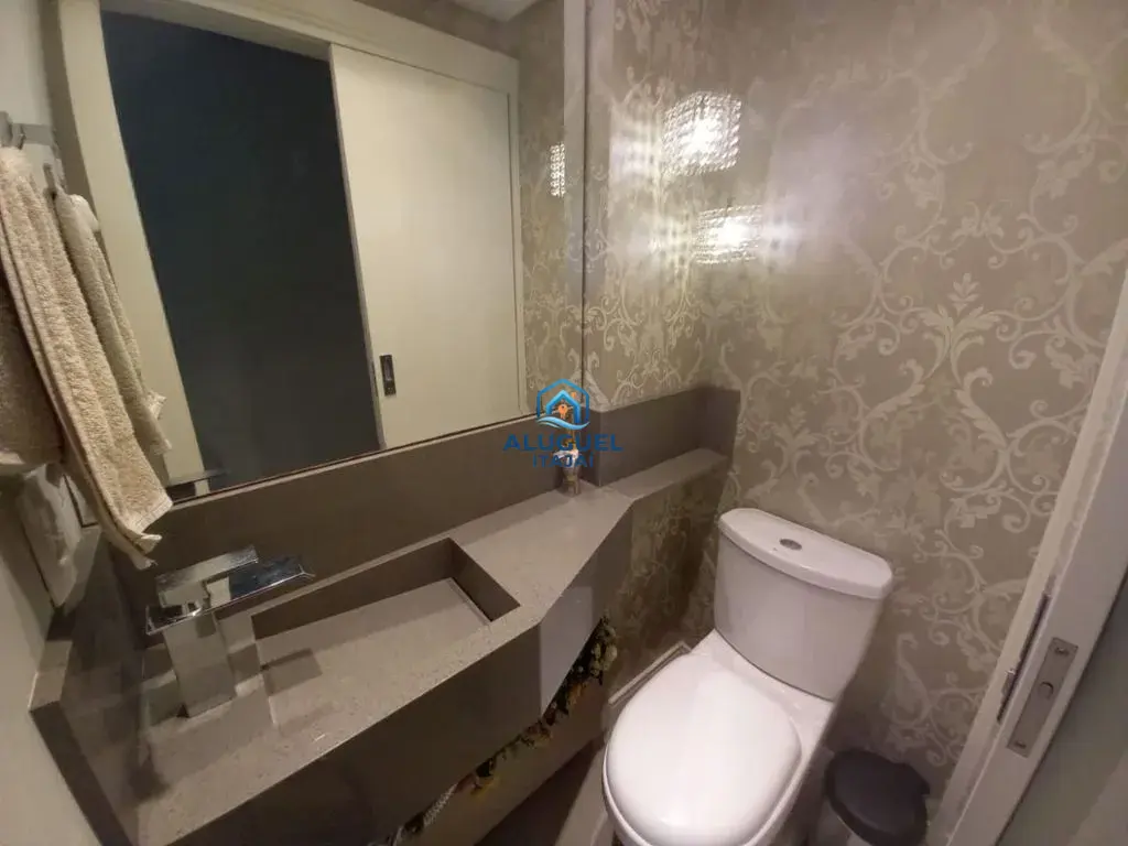 Casa para Aluguel em Itajaí no Centro com 3 Quartos | Piscina e Salão de Festas - Foto 12