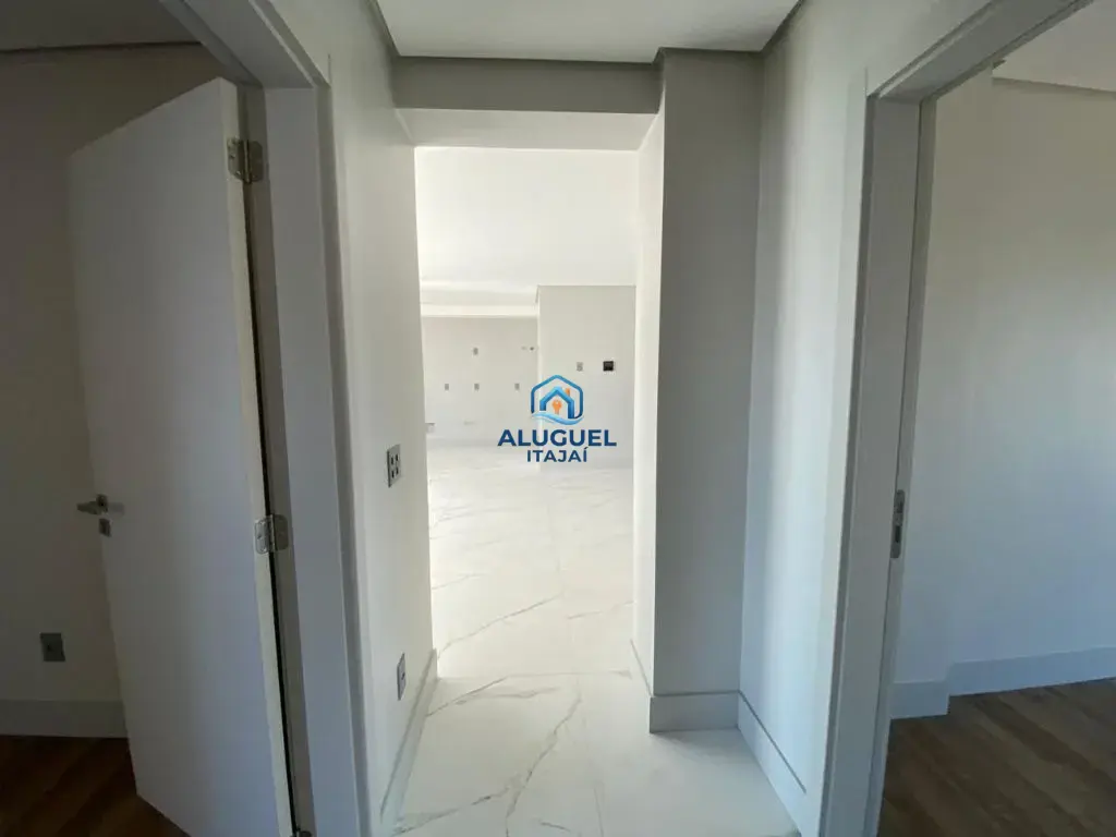 Apartamento para Venda em Itajaí no Centro com 3 Quartos e 138m² | Salão de Festas e Playground - Foto 12