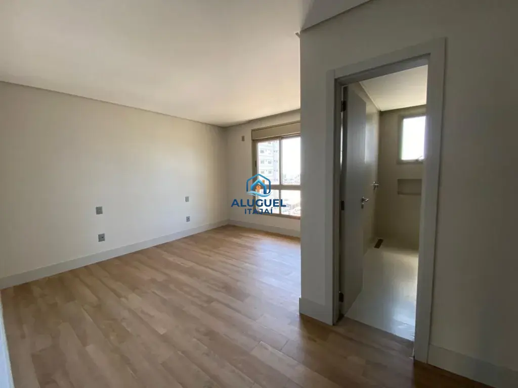Apartamento para Venda em Itajaí no Centro com 3 Quartos e 138m² | Salão de Festas e Playground - Foto 14