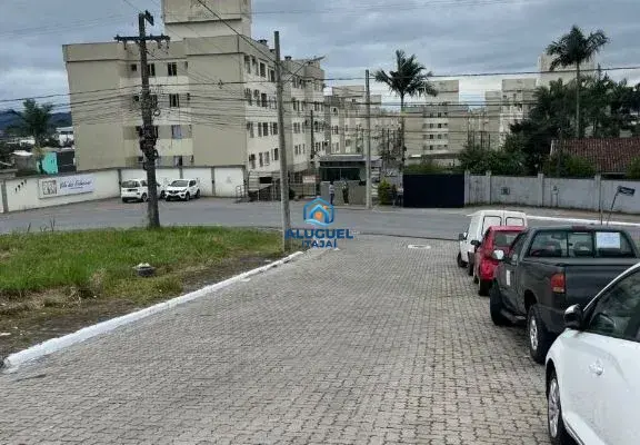 Apartamento para Venda em Itajaí no Espinheiros com 2 Quartos e 55m² | Quadra Esportiva e 1 Vaga de Garagem - Foto 1