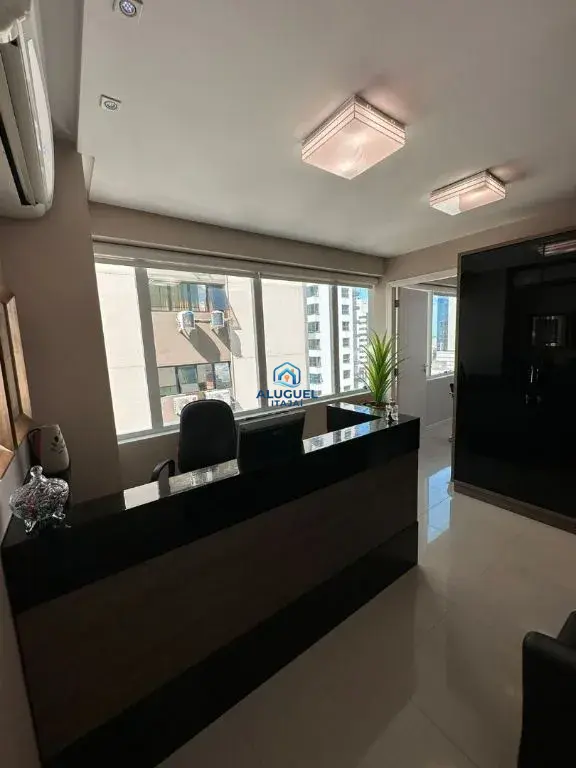 Sala Comercial para Aluguel em Itajaí no Centro | Mobiliado e 1 Vaga de Garagem - Foto 3