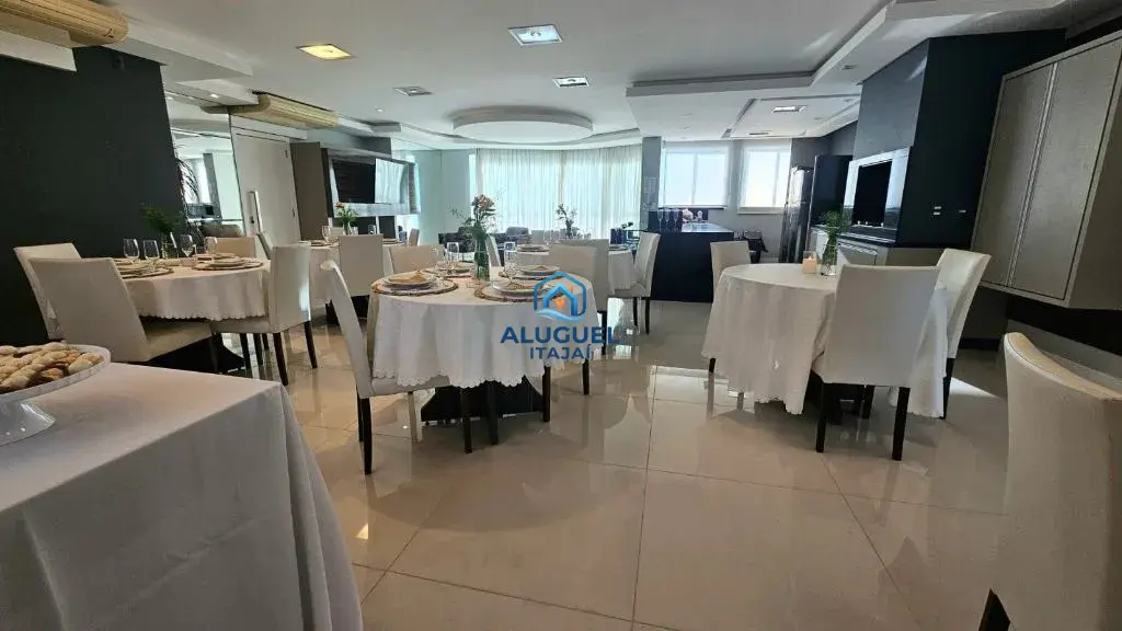 Casa para Venda em Itajaí no Centro com 3 Quartos | Academia / Ginásio e 1 Suíte - Foto 14