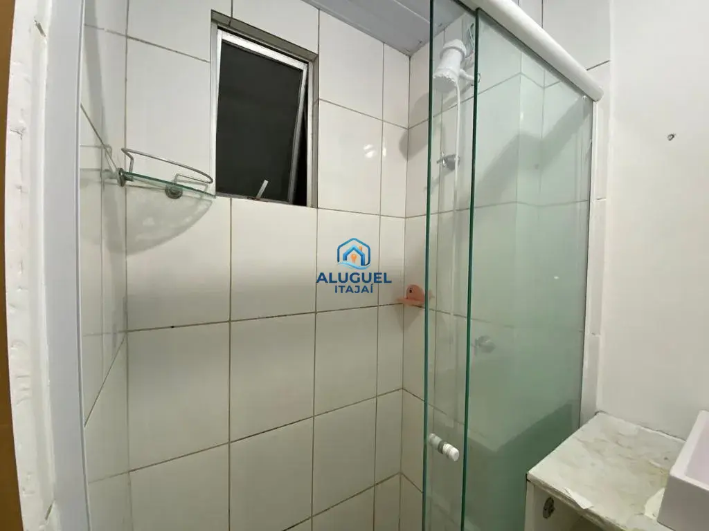 Apartamento para Aluguel em Itajaí no Espinheiros com 2 Quartos | Academia / Ginásio - Foto 13