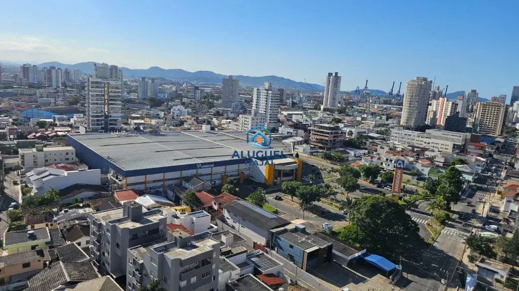 Casa para Venda em Itajaí no Centro com 3 Quartos | Academia / Ginásio e 1 Suíte - Foto 16