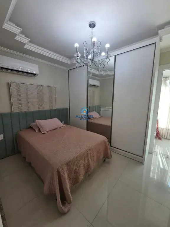 Casa para Venda em Itajaí no Vila Operária com 3 Quartos e 322m² | Academia / Ginásio e 2 Suítes - Foto 16