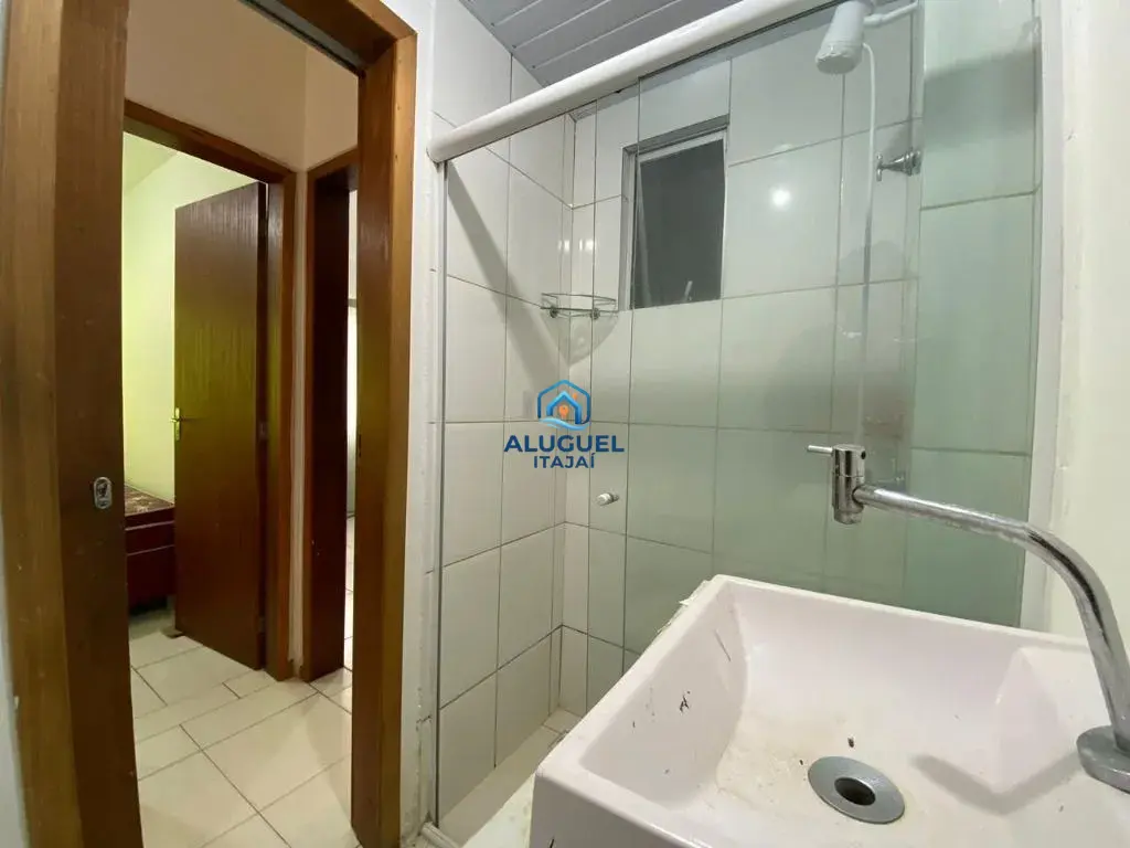Apartamento para Aluguel em Itajaí no Espinheiros com 2 Quartos | Academia / Ginásio - Foto 12