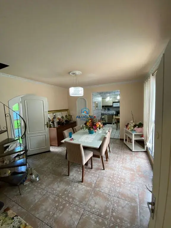 Casa para Venda em Itajaí no Dom Bosco com 4 Quartos e 187m² | Piscina e Academia / Ginásio - Foto 2