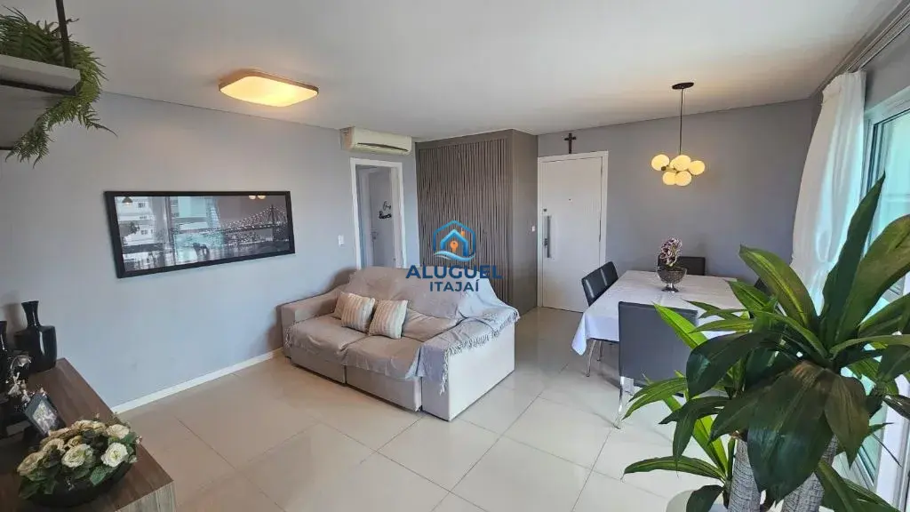 Casa para Venda em Itajaí no Centro com 3 Quartos | Academia / Ginásio e 1 Suíte - Foto 4