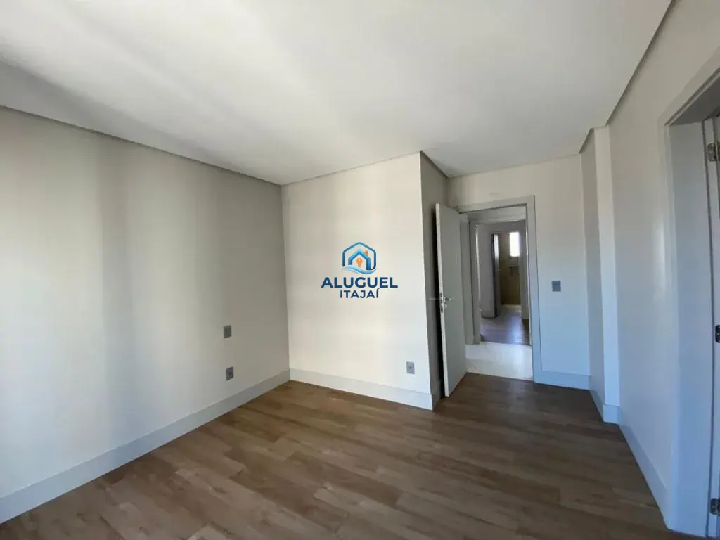 Apartamento para Venda em Itajaí no Centro com 3 Quartos e 138m² | Salão de Festas e Playground - Foto 8