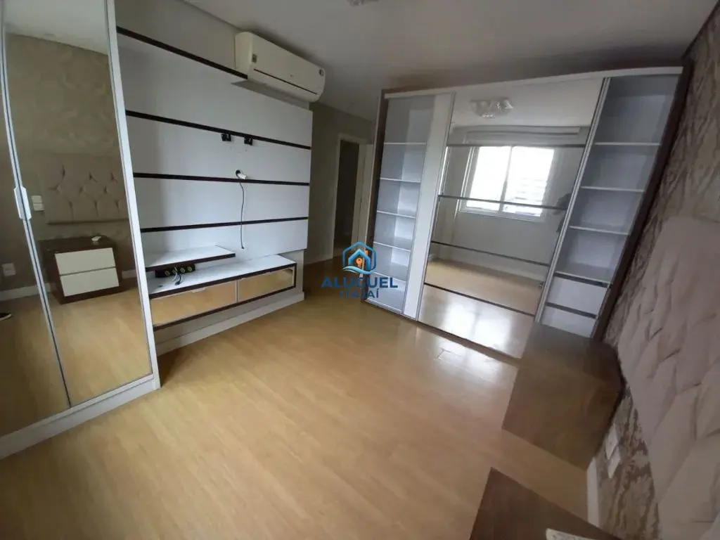 Casa para Aluguel em Itajaí no Centro com 3 Quartos | Piscina e Salão de Festas - Foto 20
