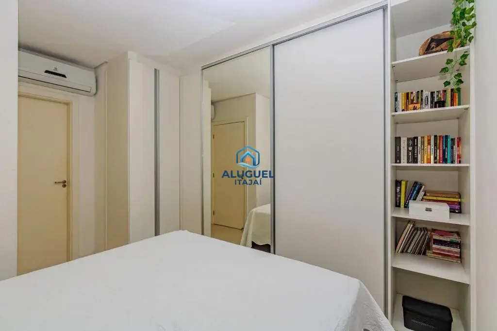Apartamento para Venda em Itajaí no Centro com 2 Quartos e 77m² | 2 Suítes e 1 Vaga de Garagem - Foto 17