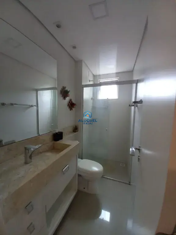 Casa para Aluguel em Itajaí no Centro com 3 Quartos | Piscina e Salão de Festas - Foto 23