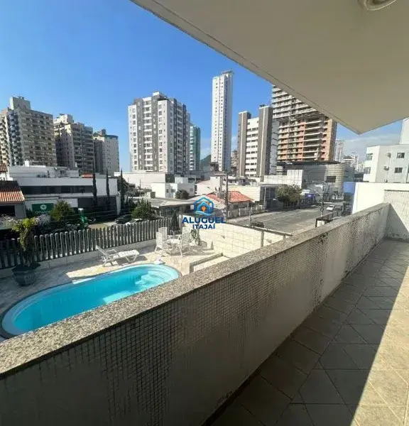 Casa para Aluguel em Itajaí no Centro com 5 Quartos | Academia / Ginásio e 2 Vagas de Garagem - Foto 13
