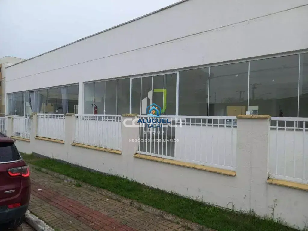 Apartamento para Aluguel no Itaipava em Itajaí com 2 Quartos e 49m² | Piscina e Salão de Festas (Ref: 163)