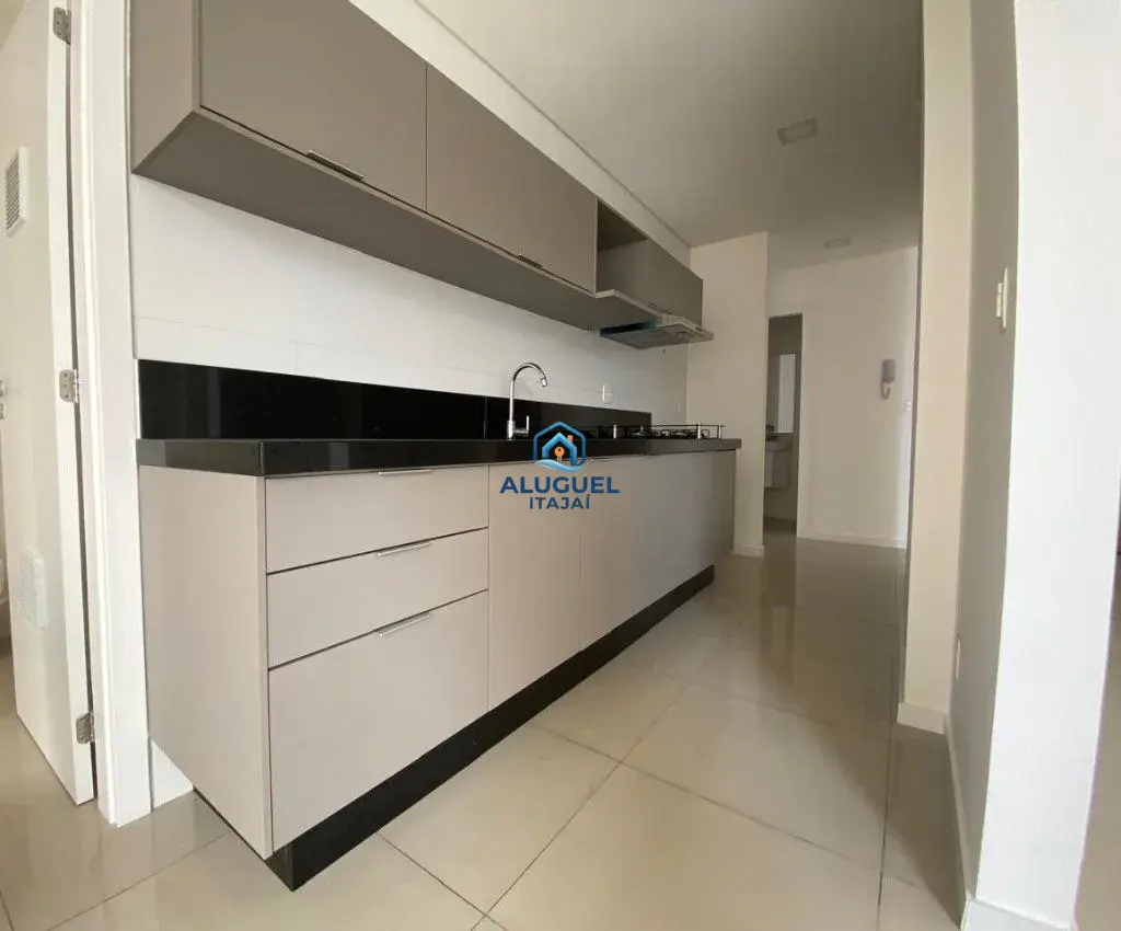 Apartamento para Venda em Itajaí no Fazenda com 3 Quartos e 95m² | Academia / Ginásio e 1 Suíte - Foto 8