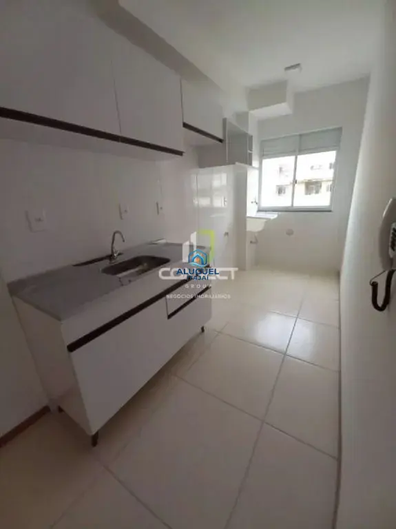 Apartamento para Aluguel no Itaipava em Itajaí com 2 Quartos e 49m² | Piscina e Salão de Festas (Ref: 163)