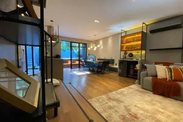 Sobrado para Venda em Itajaí no Cabeçudas com 3 Quartos e 170m² | 1 Suíte e 2 Vagas de Garagem - Foto 1