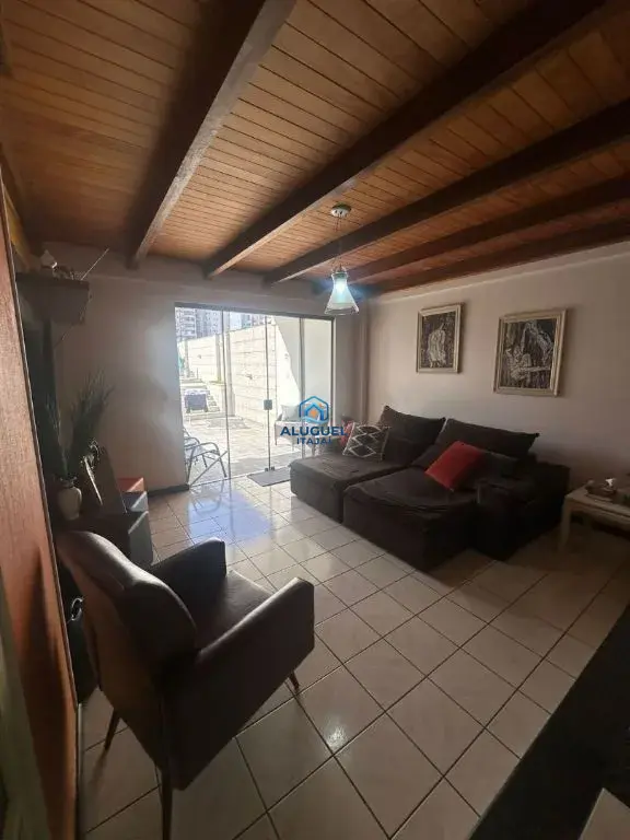 Casa para Aluguel em Itajaí no Centro com 5 Quartos | Academia / Ginásio e 2 Vagas de Garagem - Foto 37