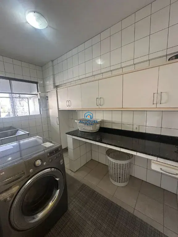 Casa para Aluguel em Itajaí no Centro com 5 Quartos | Academia / Ginásio e 2 Vagas de Garagem - Foto 24