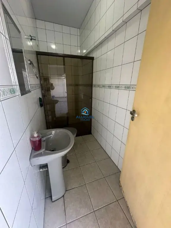 Casa para Aluguel em Itajaí no Centro com 5 Quartos | Academia / Ginásio e 2 Vagas de Garagem - Foto 18