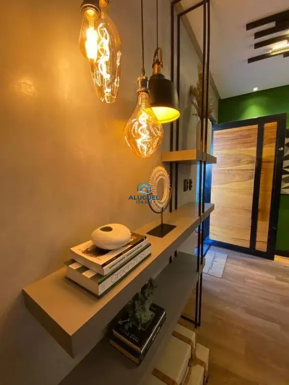 Sobrado para Venda em Itajaí no Cabeçudas com 3 Quartos e 170m² | 1 Suíte e 2 Vagas de Garagem - Foto 5